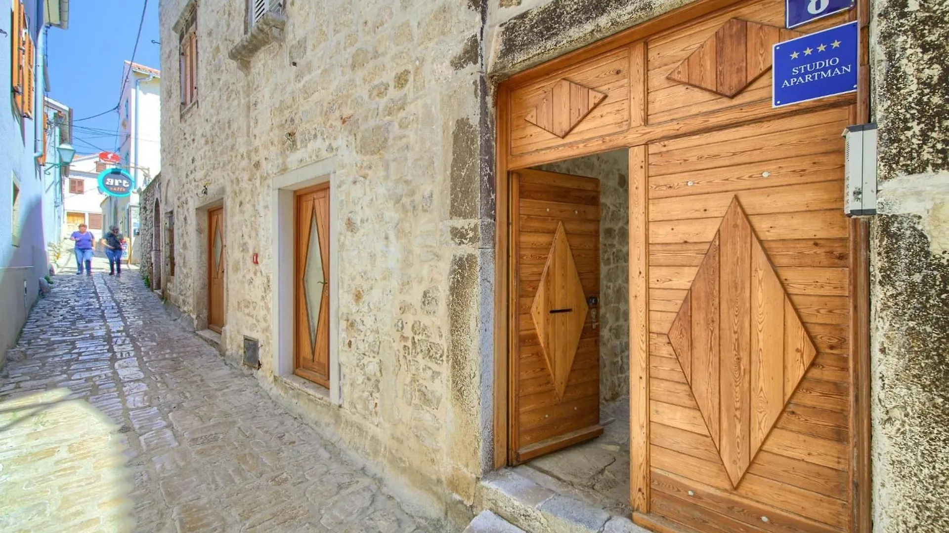 Chic And Charming Krk Downtown Apartments Krk Town Croatia