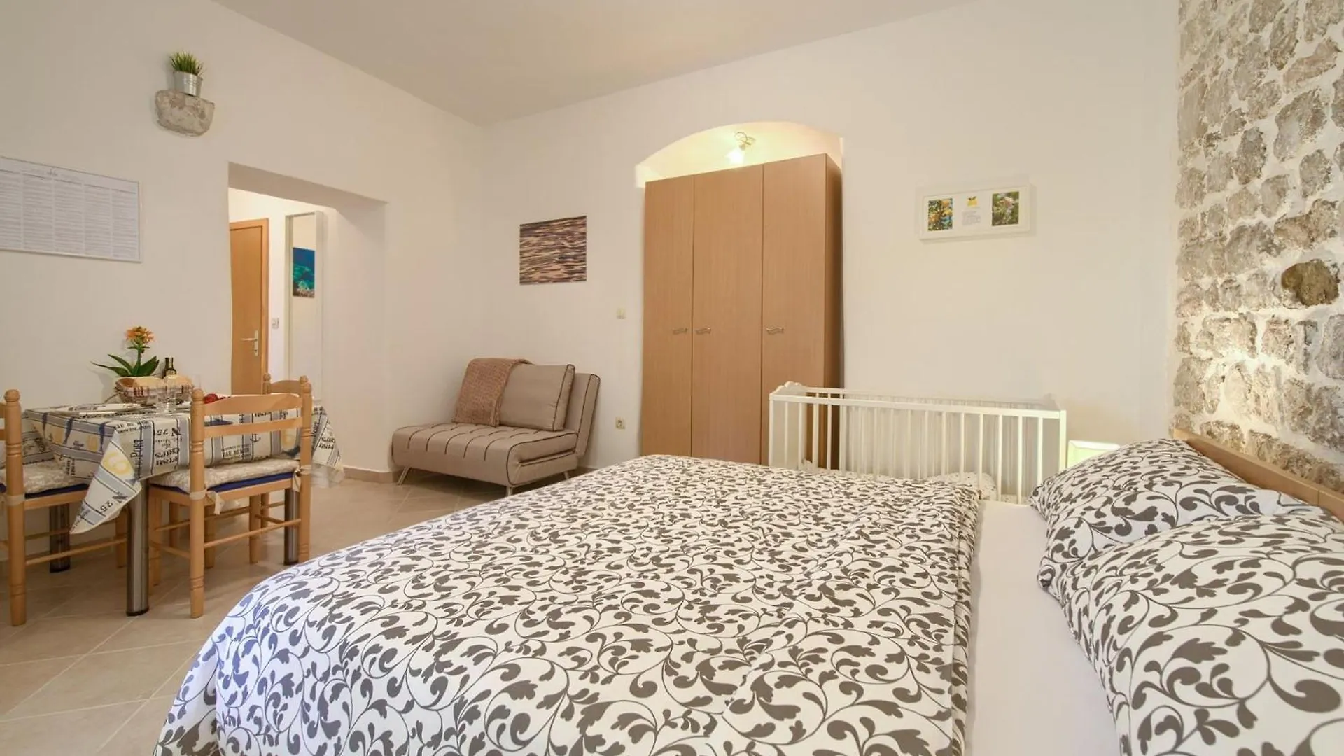 Chic And Charming Krk Downtown Apartments Krk Town